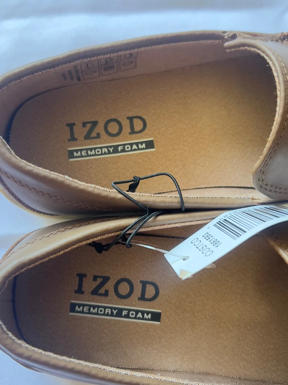 Izod Men’s Brown Slip-On Moc Toe Loafers